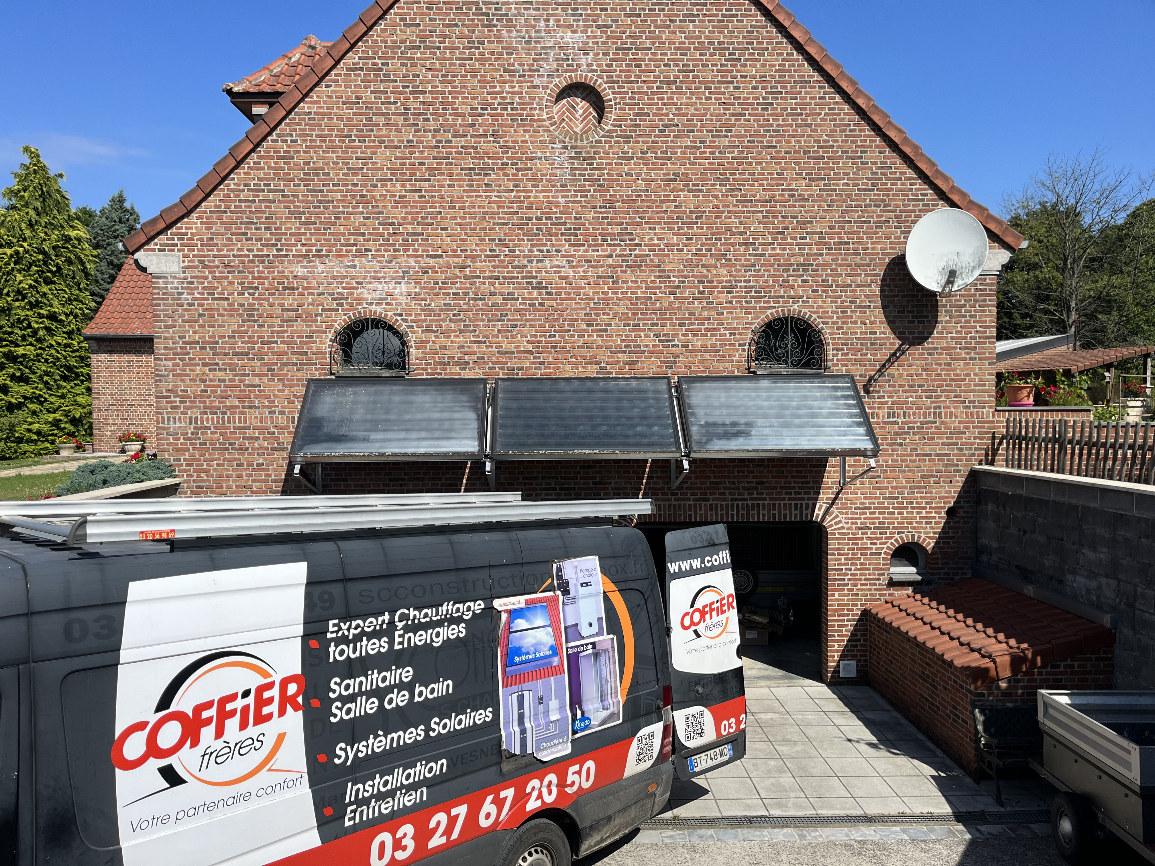 Installation de panneaux Solaires Thermiques et chaudières à granulés